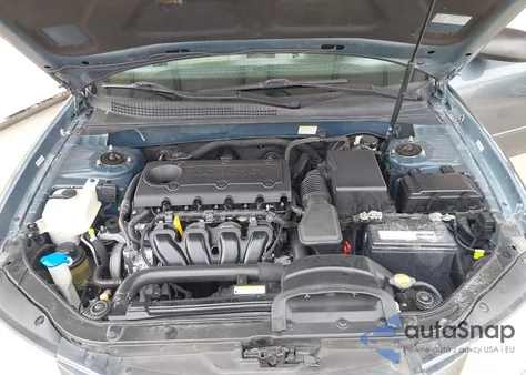 2009 Hyundai Sonata Gls z USA, uszkodzony, nr VIN 5NPET46C29H562262